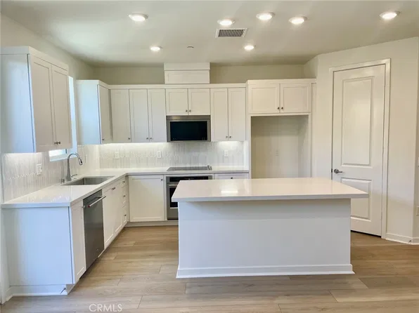 507 Solvang Rd, San Buenaventura, CA 93004