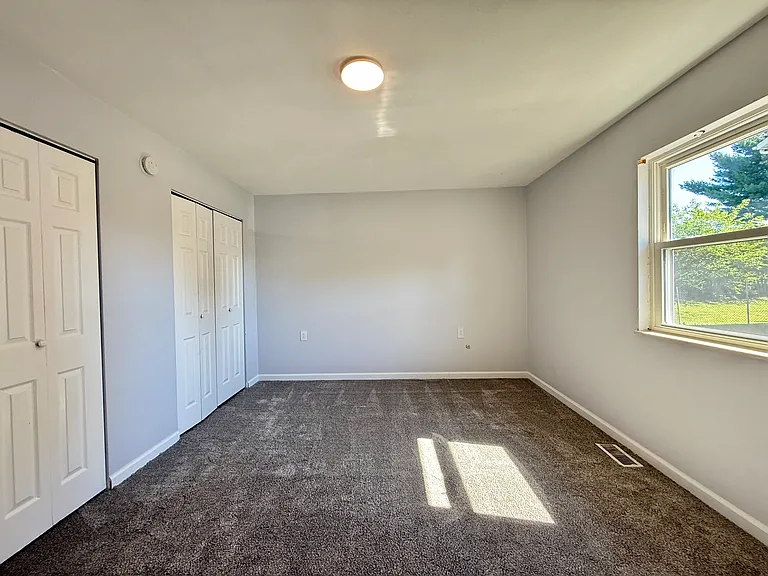 2604 Eastview Dr #C — Photo 15