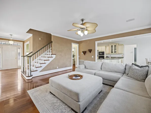 353 Golf View Dr, Cohutta, GA 30710