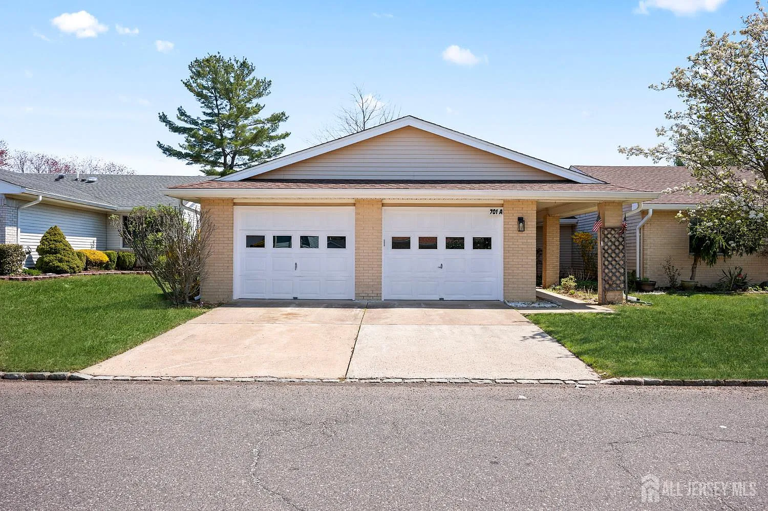 701 Croydon Rd #A photo 1