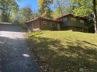 1535 Winding Trl, Springfield, OH 45503