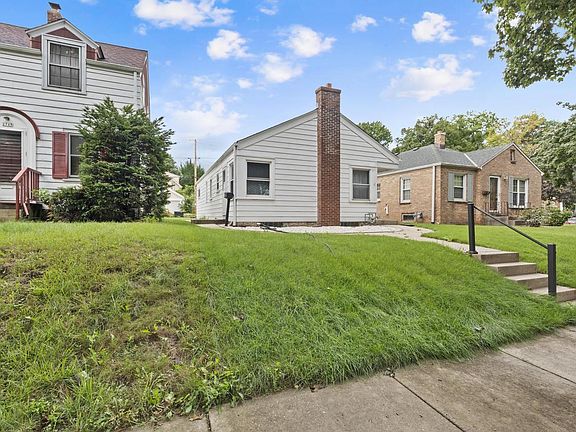 3rd image of 2709 S 47th STREET