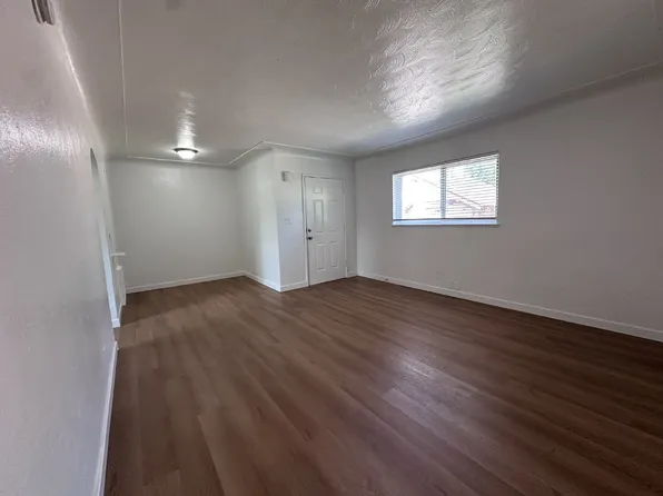1526 N Ulster St, Denver, CO 80220