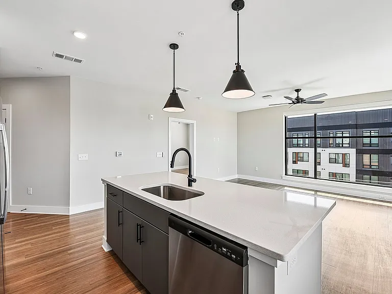 5-web-or-mls-unit 400-S2504-005