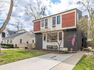 312 Terry Ave, Rochester, MI 48307