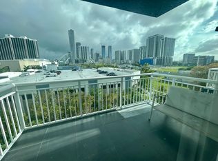 275 NE 18th St APT 605, Miami, FL 33132