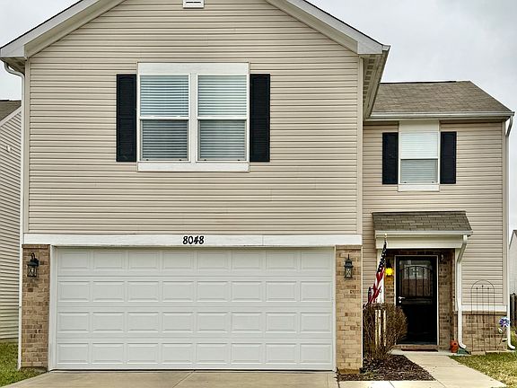 2nd image of 8048 Grove Berry Dr