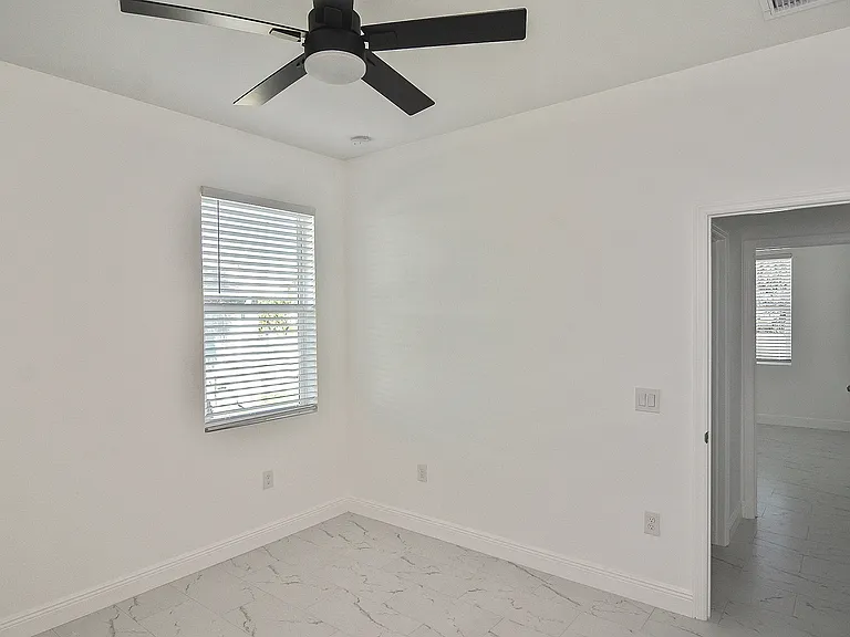 3034 Price Ave — Photo 15