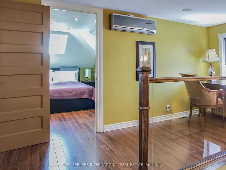 250 Saint Clair Ave E #2 — Photo 11