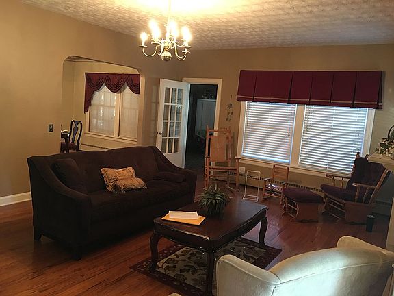 Main Floor Living Room