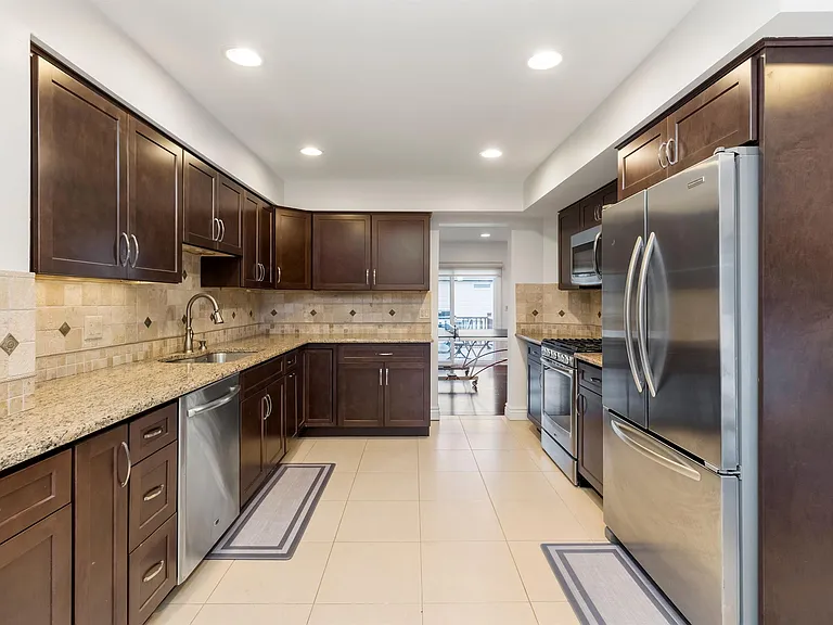 6322 Aspen Ridge Blvd — Photo 16