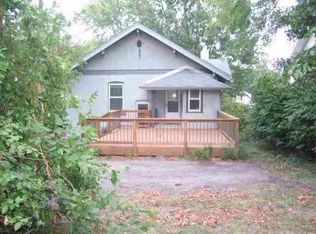 459 N Hanley Rd, Saint Louis, MO 63130