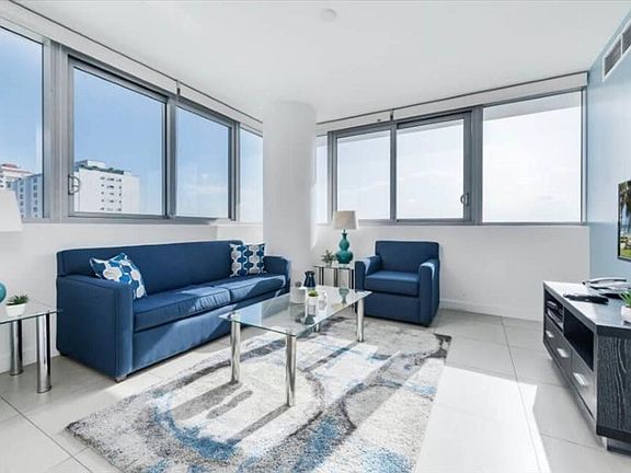 4th image of 6551 Collins Ave #Id1016279p