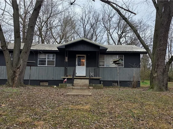 3481 Marion County #3005, Yellville, AR 72687