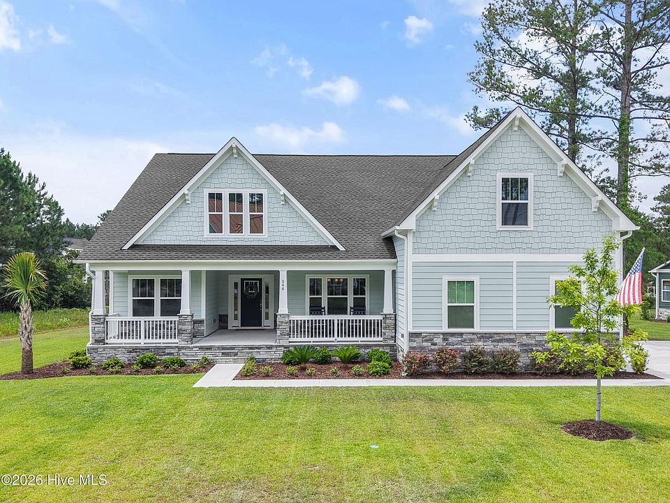 1st image of 546 Stanwood Drive SE