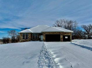 10025 Creek Ridge Trl, Belvidere, IL 61008