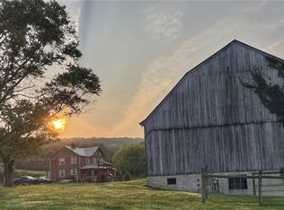 1569 Pleasant Valley Rd, Mount Pleasant, PA 15666