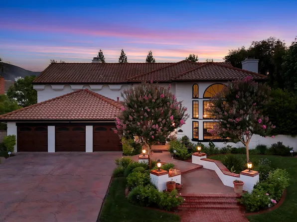 29340 Castlehill Dr, Agoura Hills, CA 91301