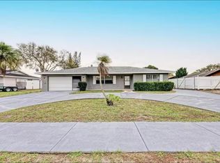 2003 43rd St W, Bradenton, FL 34209