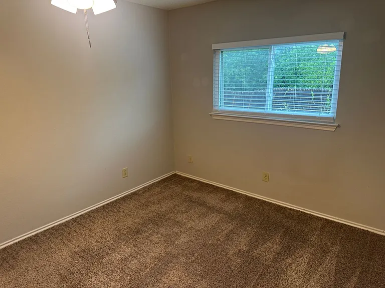 13630 Escort Dr — Photo 22