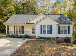 105 Edison Ct, Stanley, NC 28164