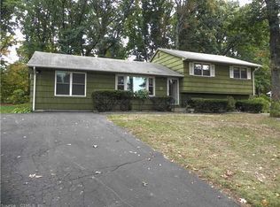 58 Vernwood Dr, Vernon, CT 06066