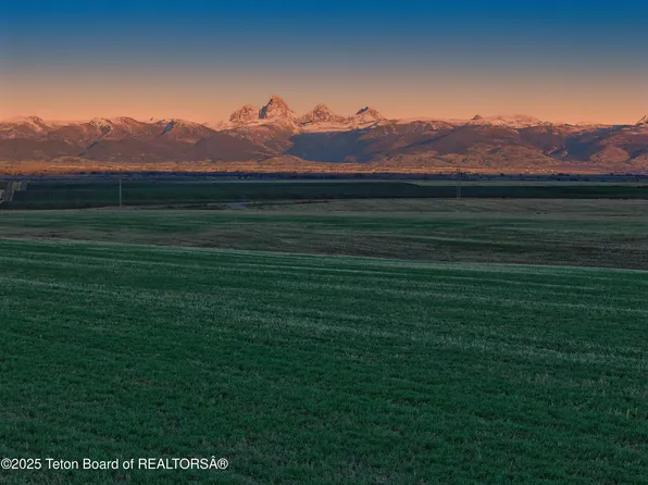 5641 Stallion Ct, Tetonia, ID 83452