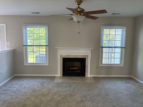 Living room 2 with fireplace