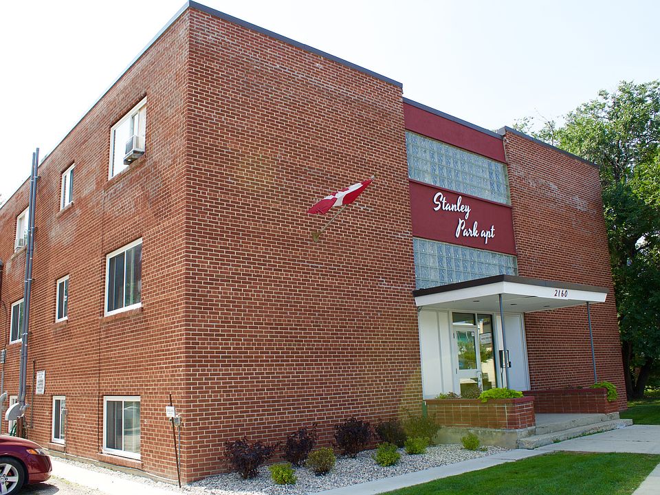 Building Photo 4