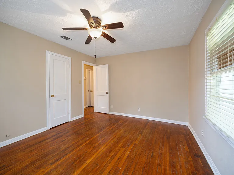 312 Harris Blvd — Photo 6
