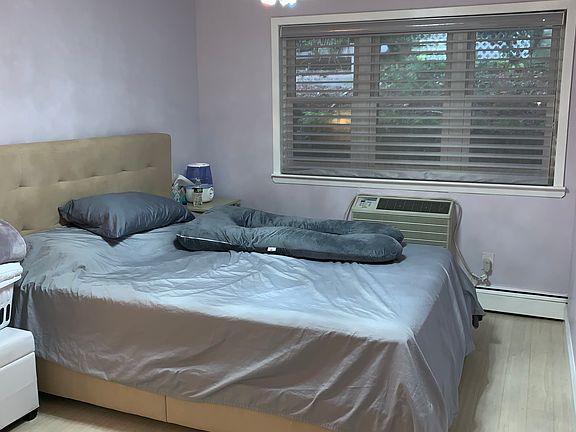 4th image of 6909 242nd St APT 1