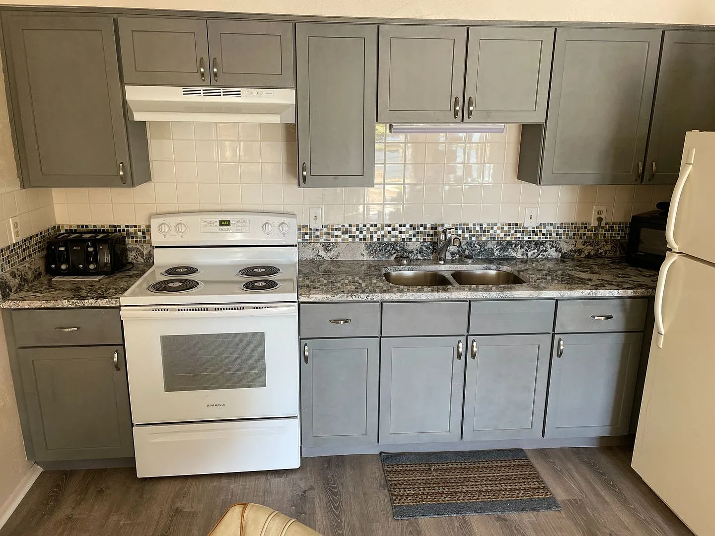 1/1 Furnished with Lake View & Utilities in Tahitian Gardens a 55+ Community w/ Utilities Included — Photo 4