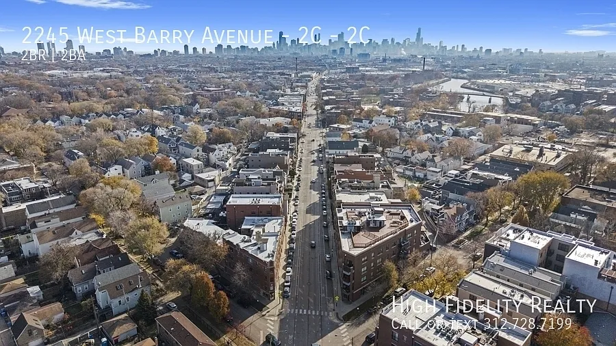 Building Photo - 2245 W Barry Ave #2C