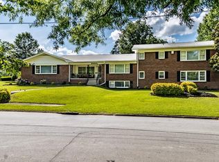 300 Edgedale Dr, High Point, NC 27262