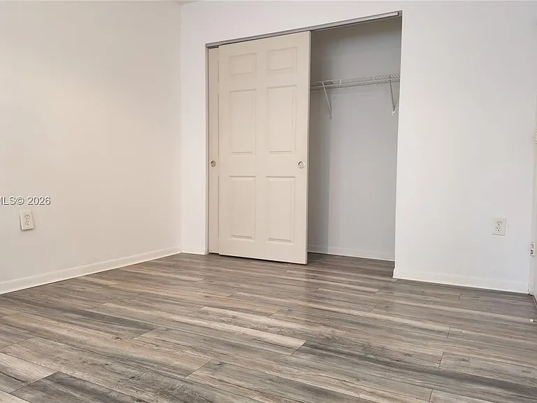 2236 N Cypress Bend Dr #207 — Photo 19