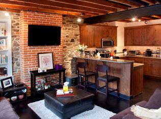 62 W State St APT 1, Doylestown, PA 18901