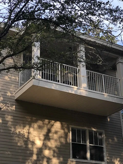 2 bed, 1122 sqft, $2,100 — Photo 3