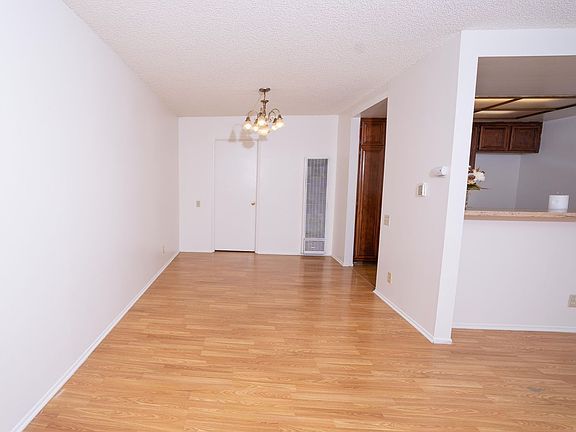 4th image of 1410 Barrington Way #Ba205