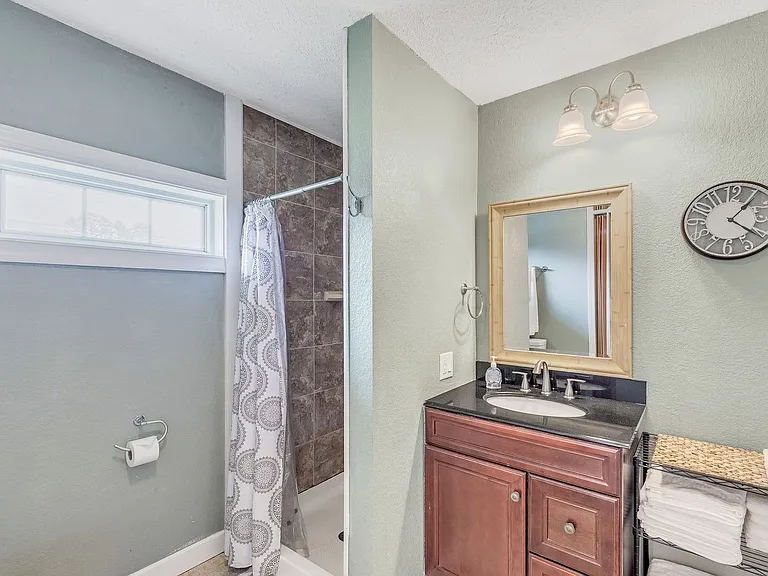 177 Hoots Dr — Photo 11