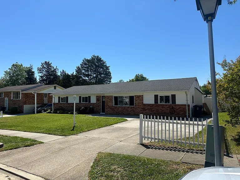 10411 Farrar Ave — Photo 31