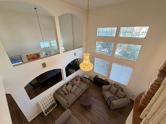 3rd image of 14694 Willow Creek Ln