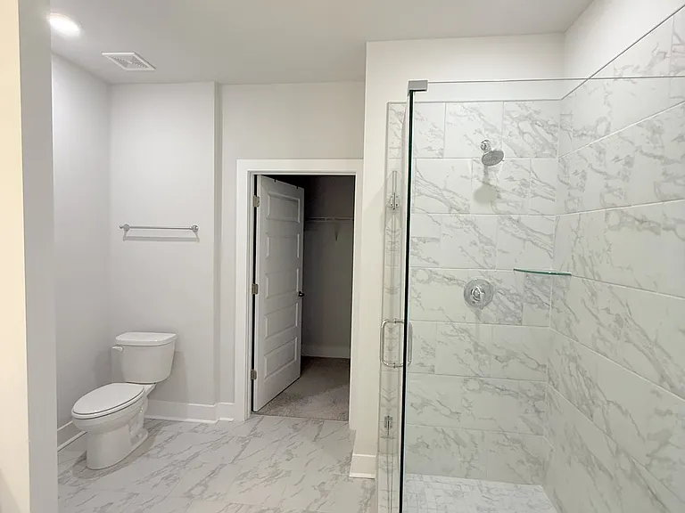 128 Clift Farm Dr — Photo 23