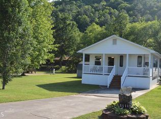4112 Riverbank Run, Hiawassee, GA 30546