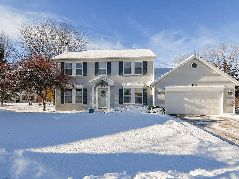 1st image of 1948 W Baraboo Cir