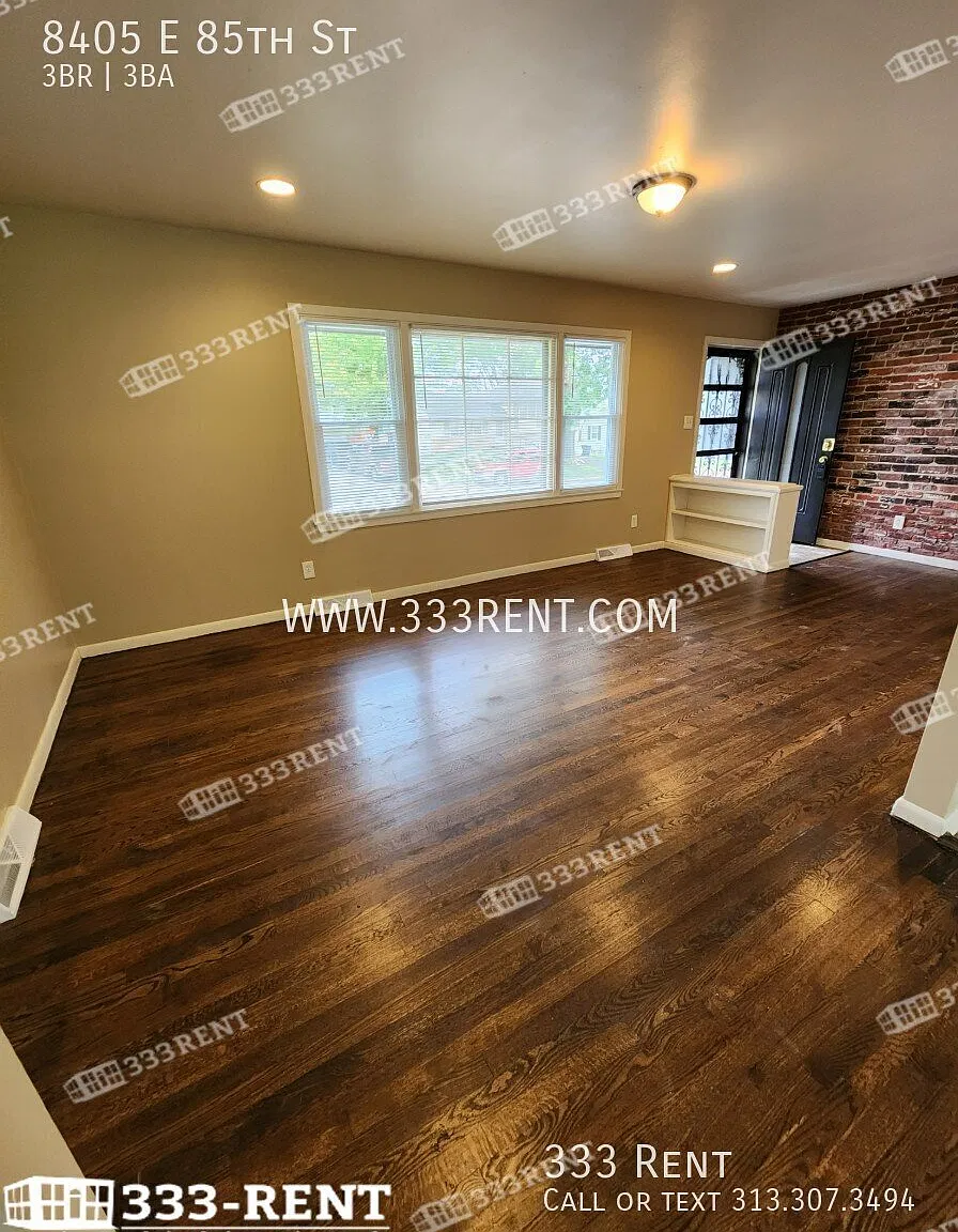 3 bed, 2.5 bath, 1277 sqft, $1,895 — Photo 3