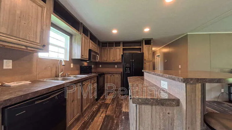 166 Clonts Rd