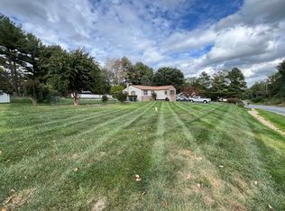 371 Big Elk Chapel Rd, Elkton, MD 21921