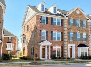 1913 Old Brick Rd, Glen Allen, VA 23060