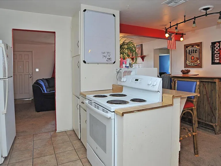 2805 N Highland Ave — Photo 16