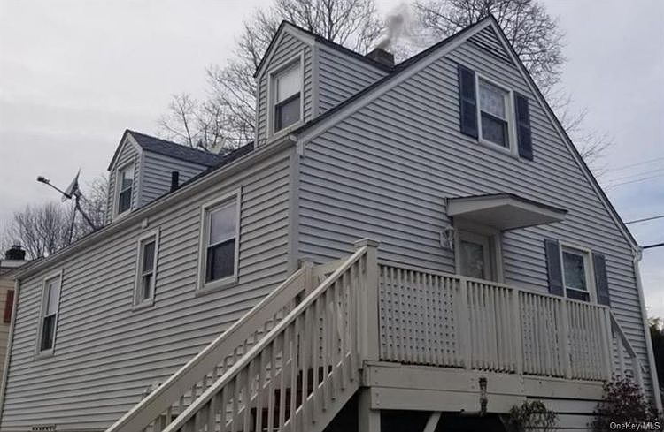 2nd image of 17 Walnut St